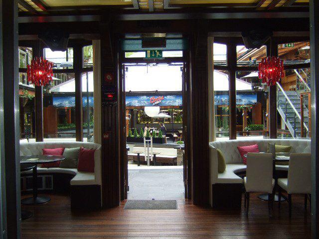 Russell Court Hotel Dublin Exterior photo